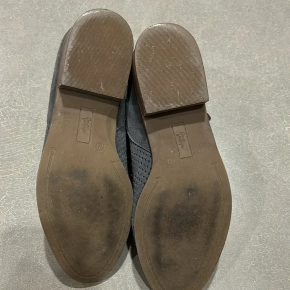 Crown Vintage Rumble Gray Perforated Leather Suede Bootie - Picture 6 of 6